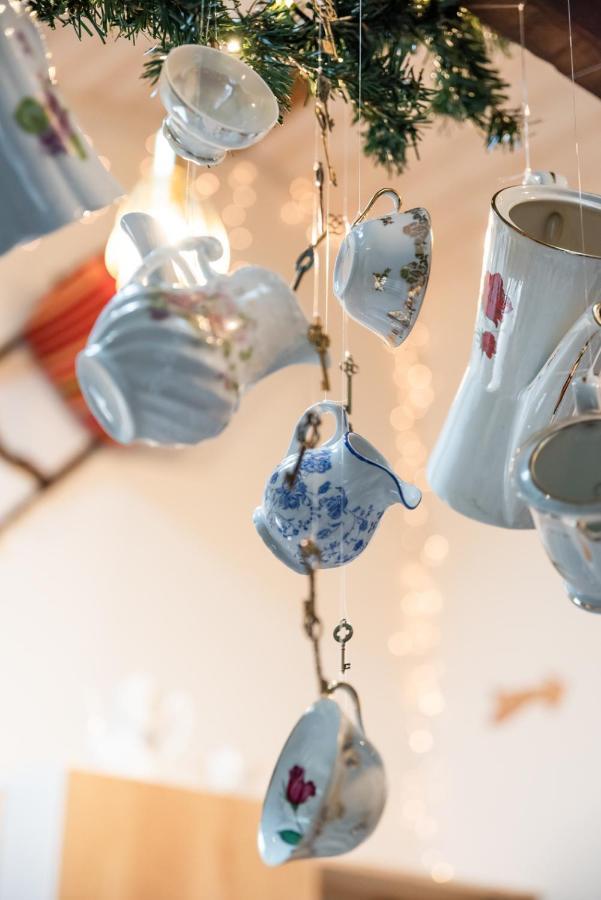 Insolite Alice In Wonderland Holiday home