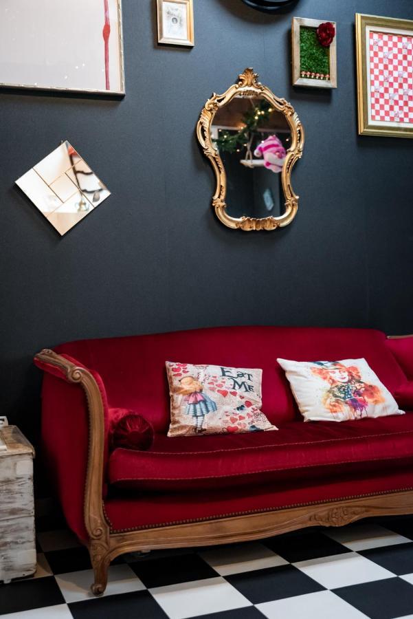Insolite Alice In Wonderland Vakantiehuis